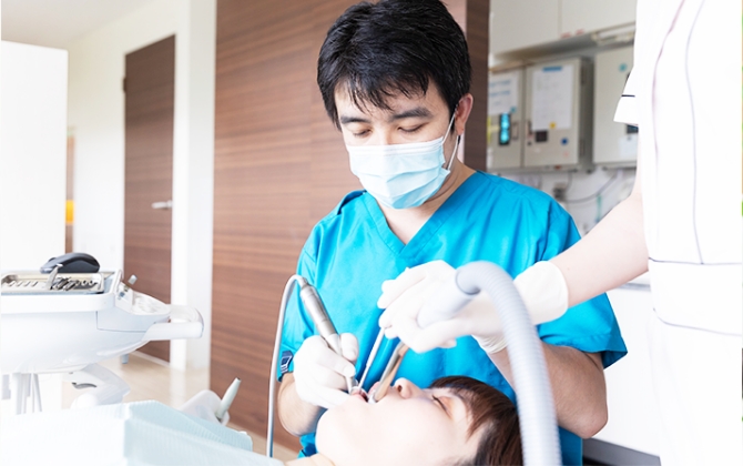 予防により虫歯や歯周病の重症化を防ぐ「か強診認定」の認定